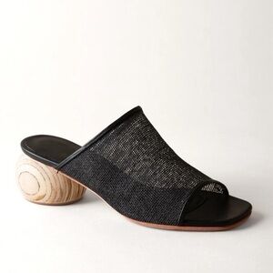 Black Mesh Women's Slide Sandals